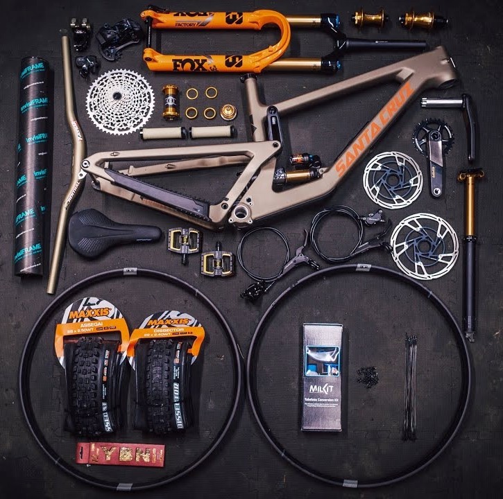 Complete bike build kit for a Santa Cruz mountain bike with high-end components.